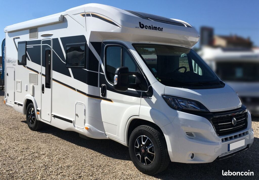Camping-car profilé Benimar Mileo 287 Fiat