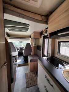 Camping-car profilé Itineo PJ 700 Peugeot