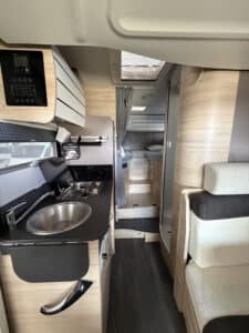 Camping-car profilé Challenger 287 GA VIP Fiat