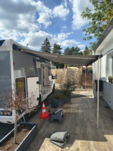 Camping-car profilé Challenger 260 édition speciale Ford