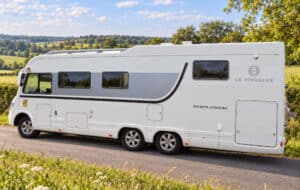 Camping-car intégral Le Voyageur le voyageur rx12 platinium Mercedes-Benz