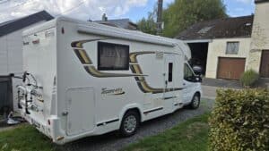 Camping-car profilé Benimar transit 155 Ford
