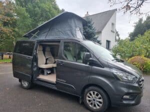Van aménagé Campérêve Costum Transit 130 cv Ford