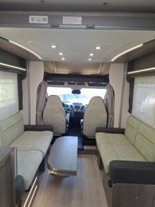 Camping-car profilé Chausson 640 titanium Ford