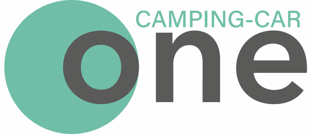 Logo vert et noir de Camping-Car One.